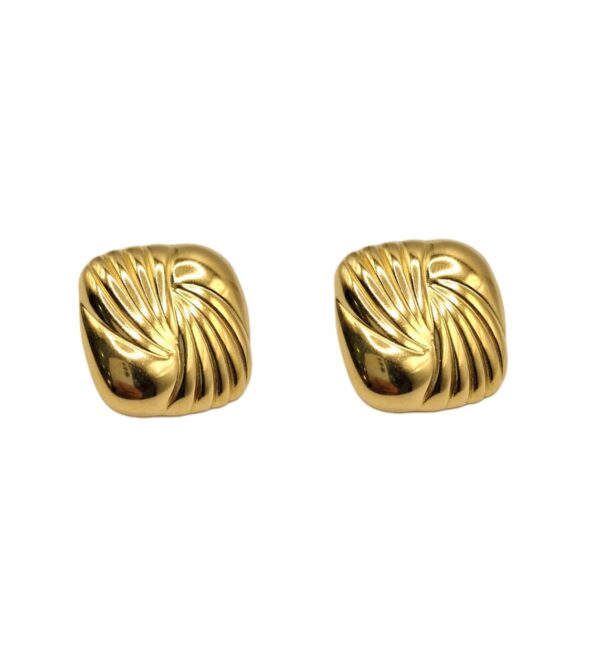 Aretes de Acero Cuadrado con Rayas
