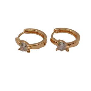 Aretes Huggies Circonio forma de Corazón - Xuping – Baño en Oro 18K - 0610